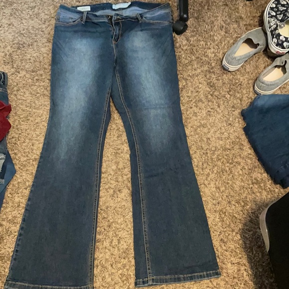 Torrid Luxe Slim Boot cut jeans size 18